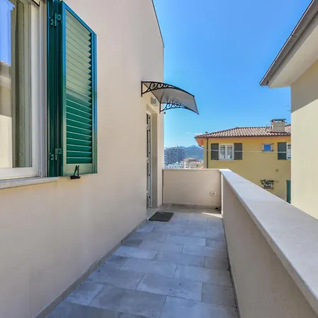 Apartament Casa La Rosa *